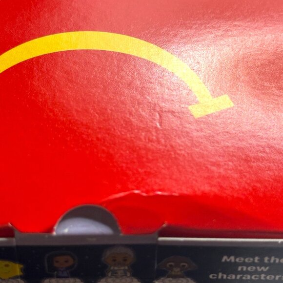 Disney Pixar McDonalds 2023 Collectible Figures Simba & Edna Mode Happy Meal Toy - Picture 6 of 11